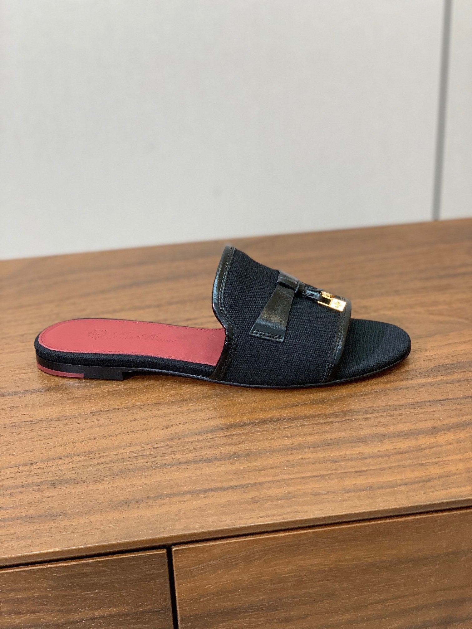 LP Color-blocked Sandals Black in Canvas 703245