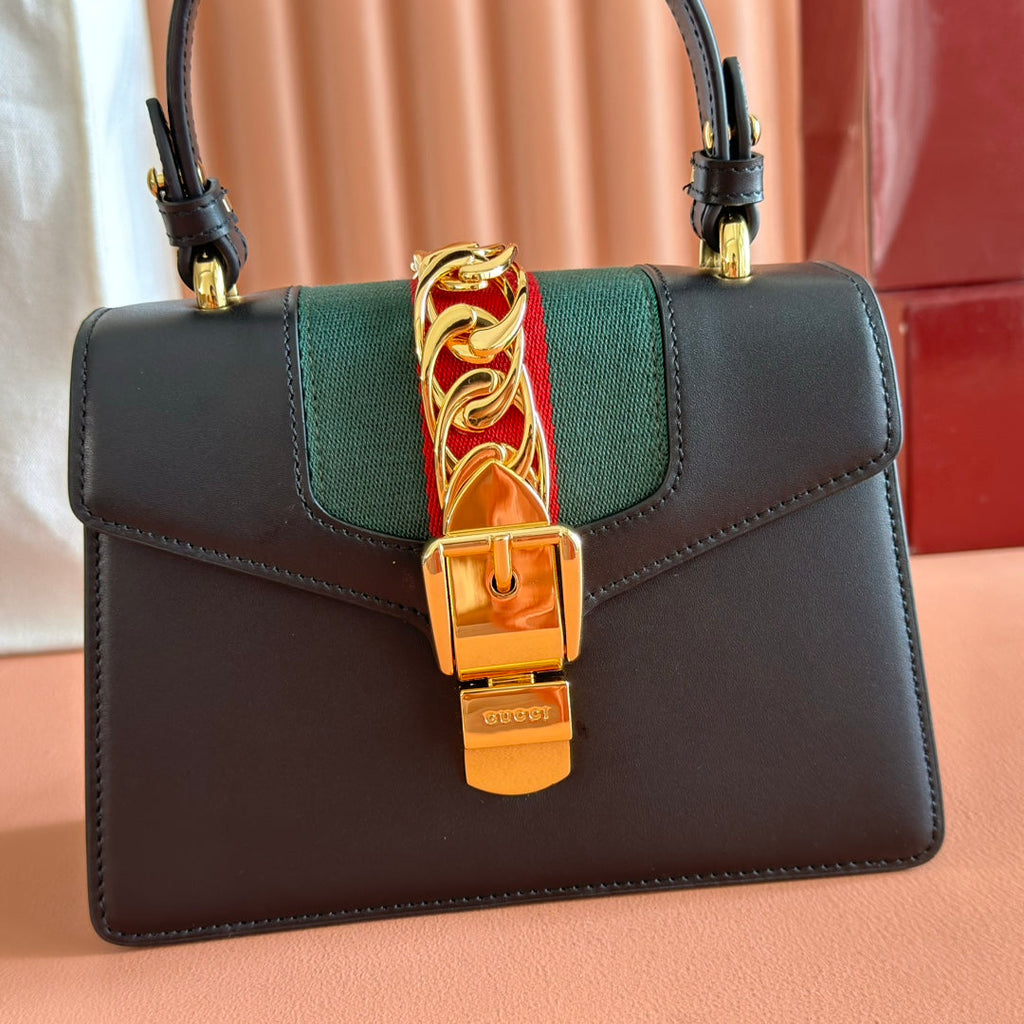 Gucci Sylvie Mini Bag 20 Black Gold  in Cowhide 285223
