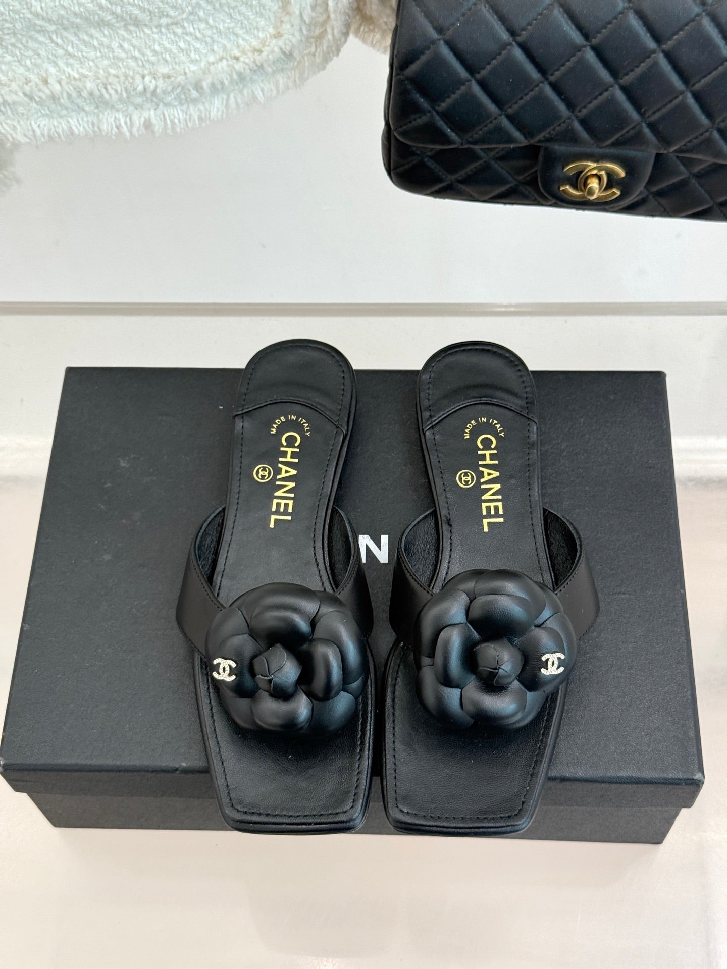 Chanel 26 Camellia Flip-Flops Black in Cowhide 706386