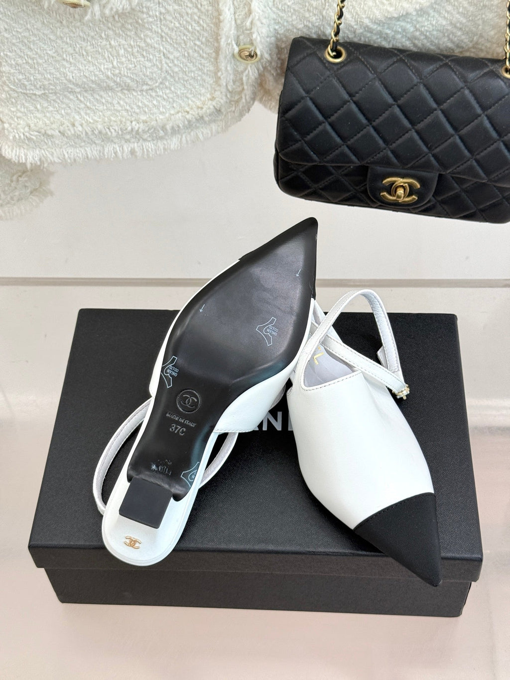 CC Pointed Toe Kitten Heel 30 Open Back Sandals White in Cowhide 706381