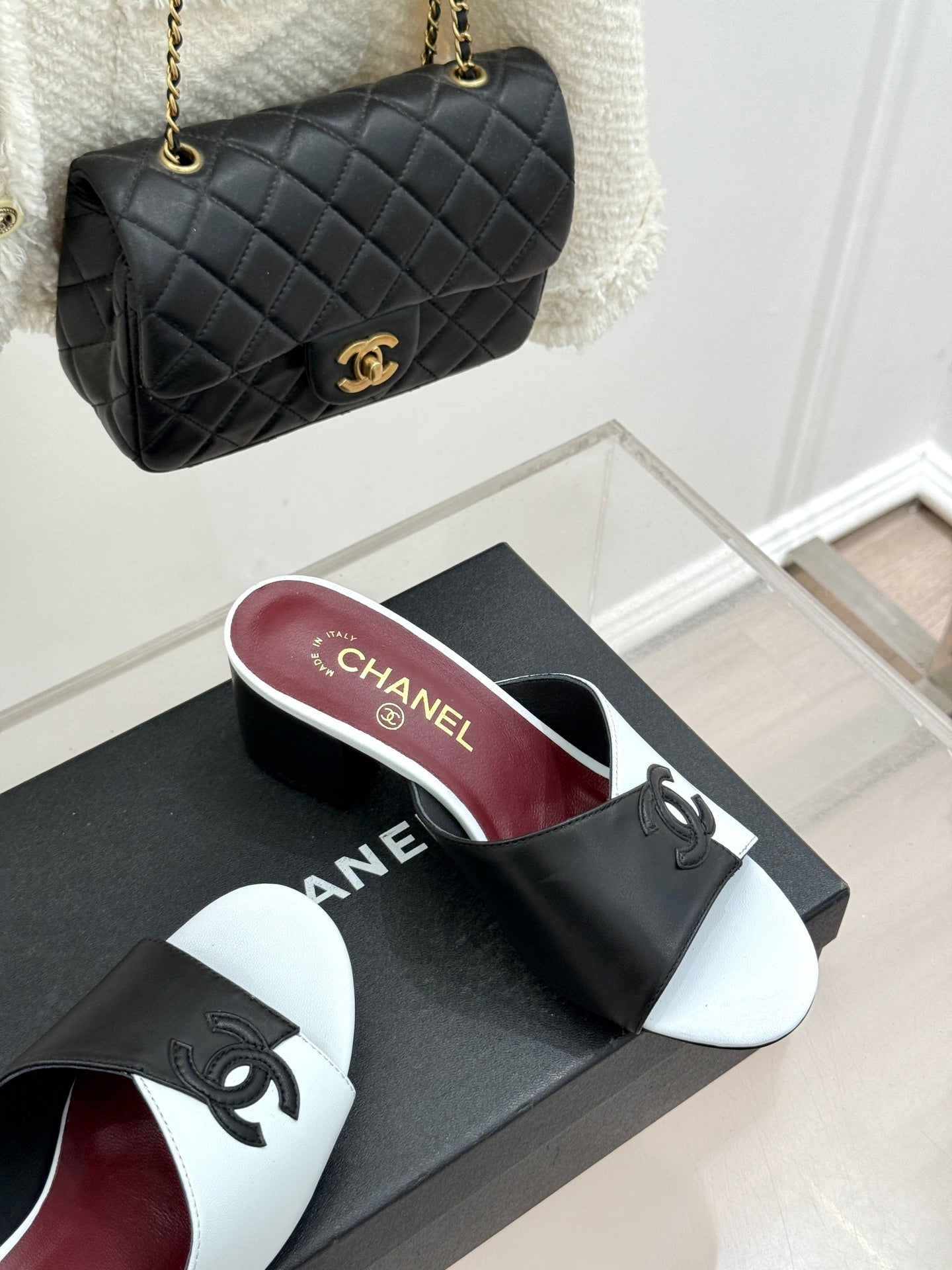 CC 26S Double C Patchwork Sandal 50 White Black in Cowhide 706376