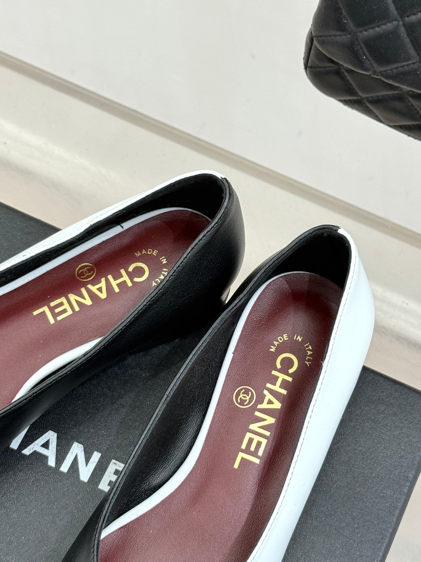 CC 26S Double C Patchwork Ballet Flat Black White in Cowhide 706366
