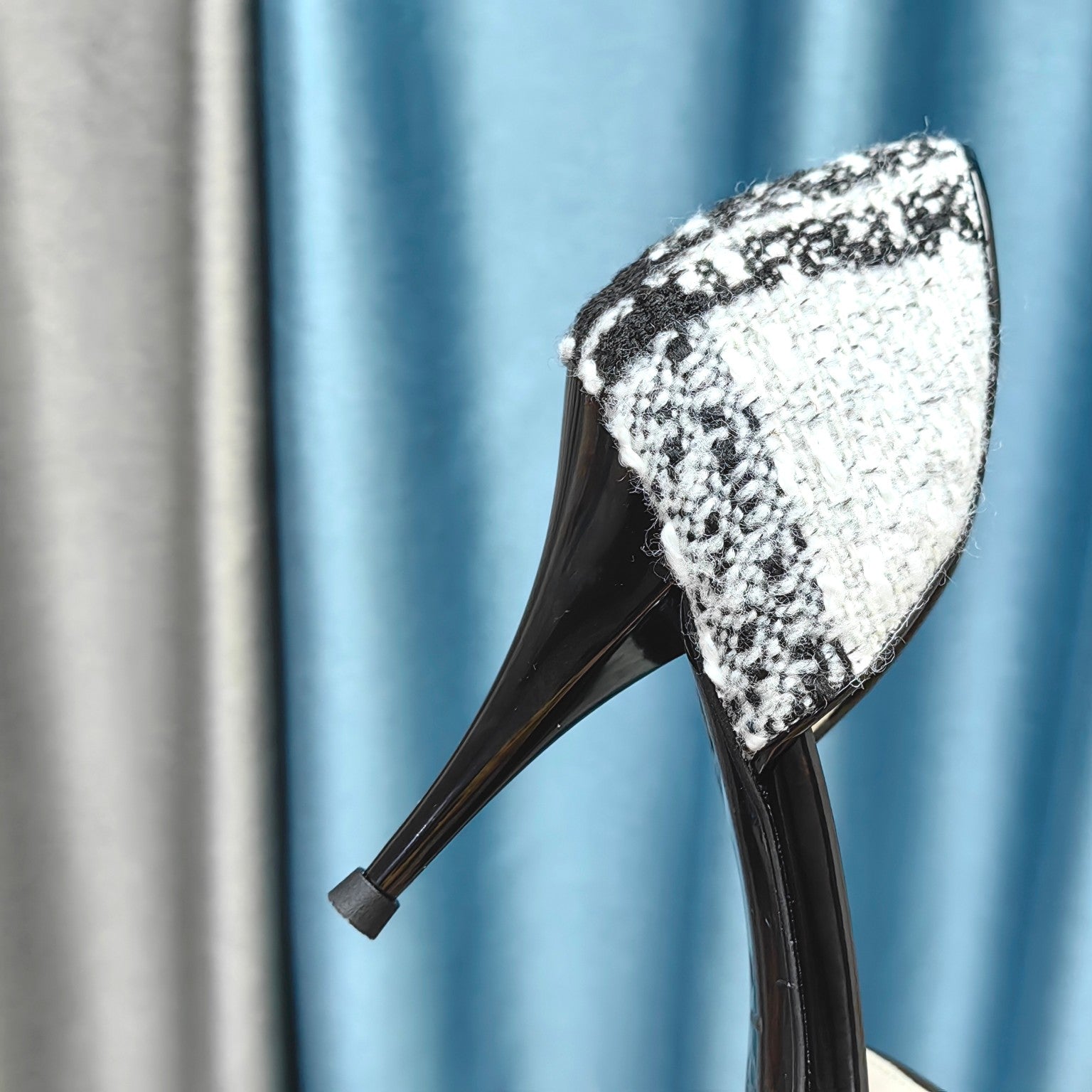 Chanel Pointed Toe   High Heels 70mm Black White in Coarse wool fabric 712466