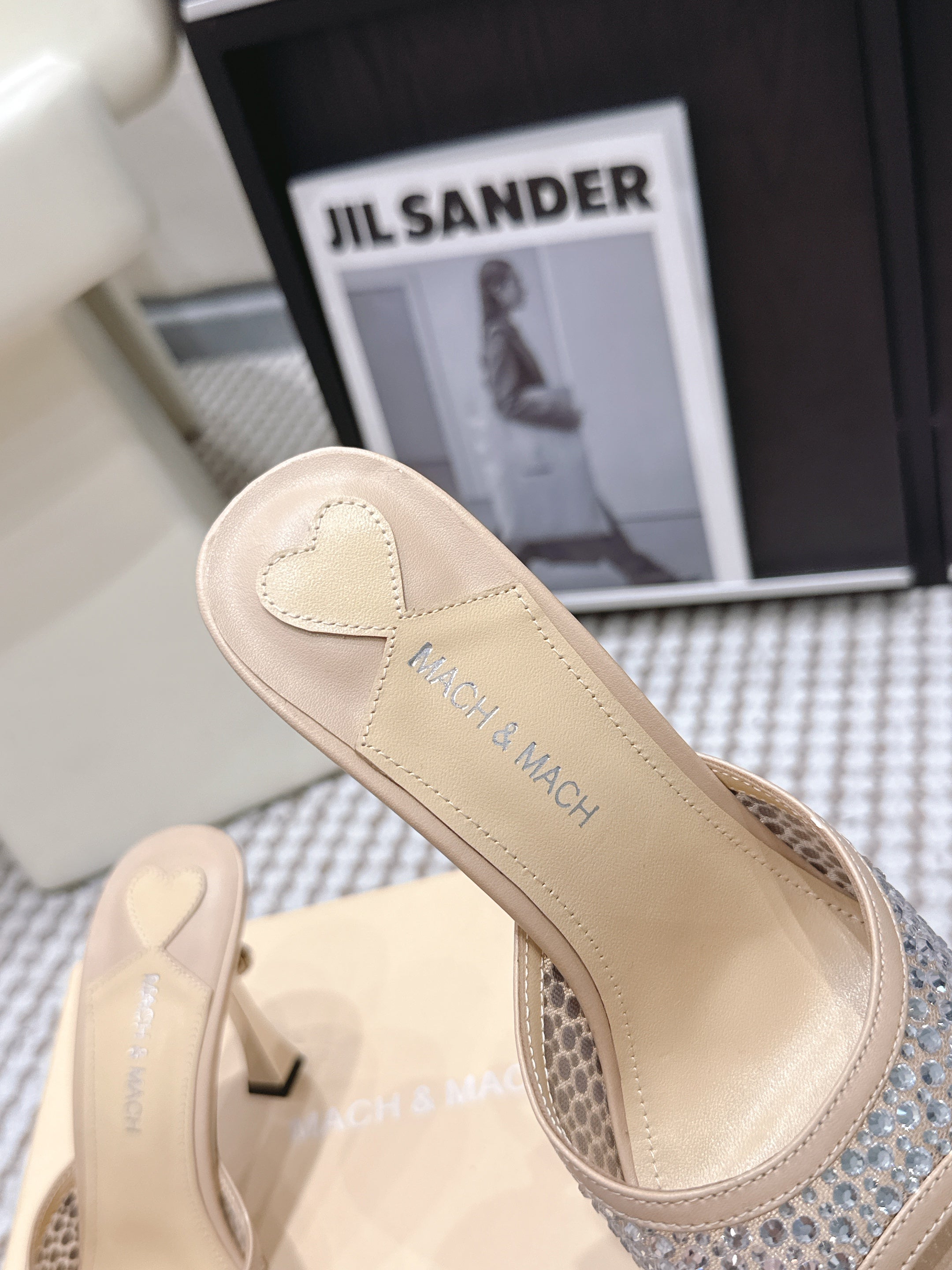Mach & Mach Embellished Mules 95 Nude Beige in Leather Diamonds 722810
