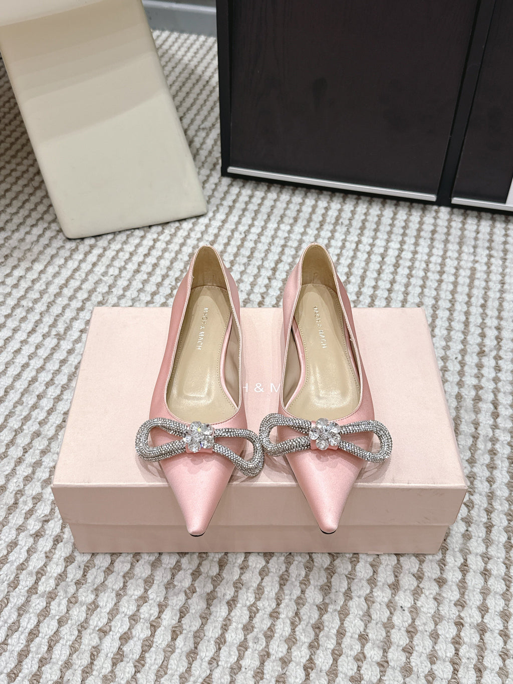 Mach & Mach 26SS Rhinestone Bow Flats Light Pink in Silk 722450
