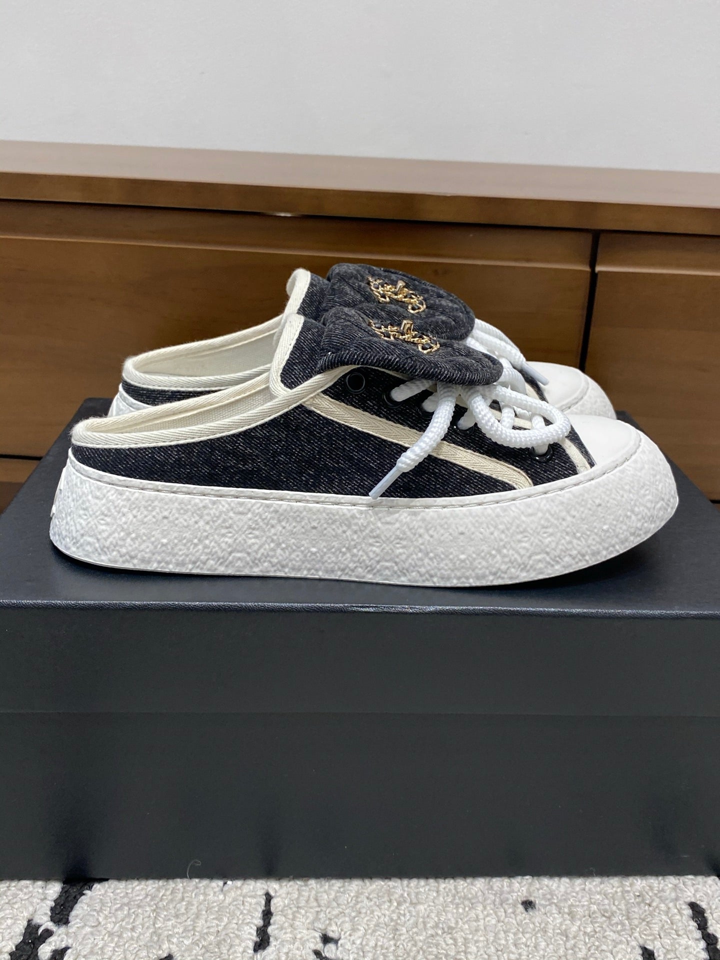Chanel 26 Mules Casual Black White in Fabric 729327
