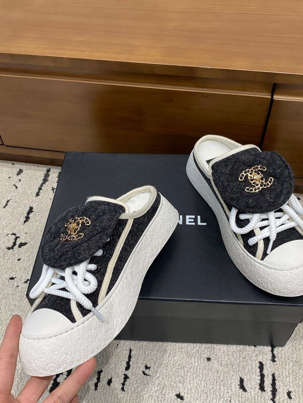 Chanel 26 Mules Casual Black White in Fabric 729327
