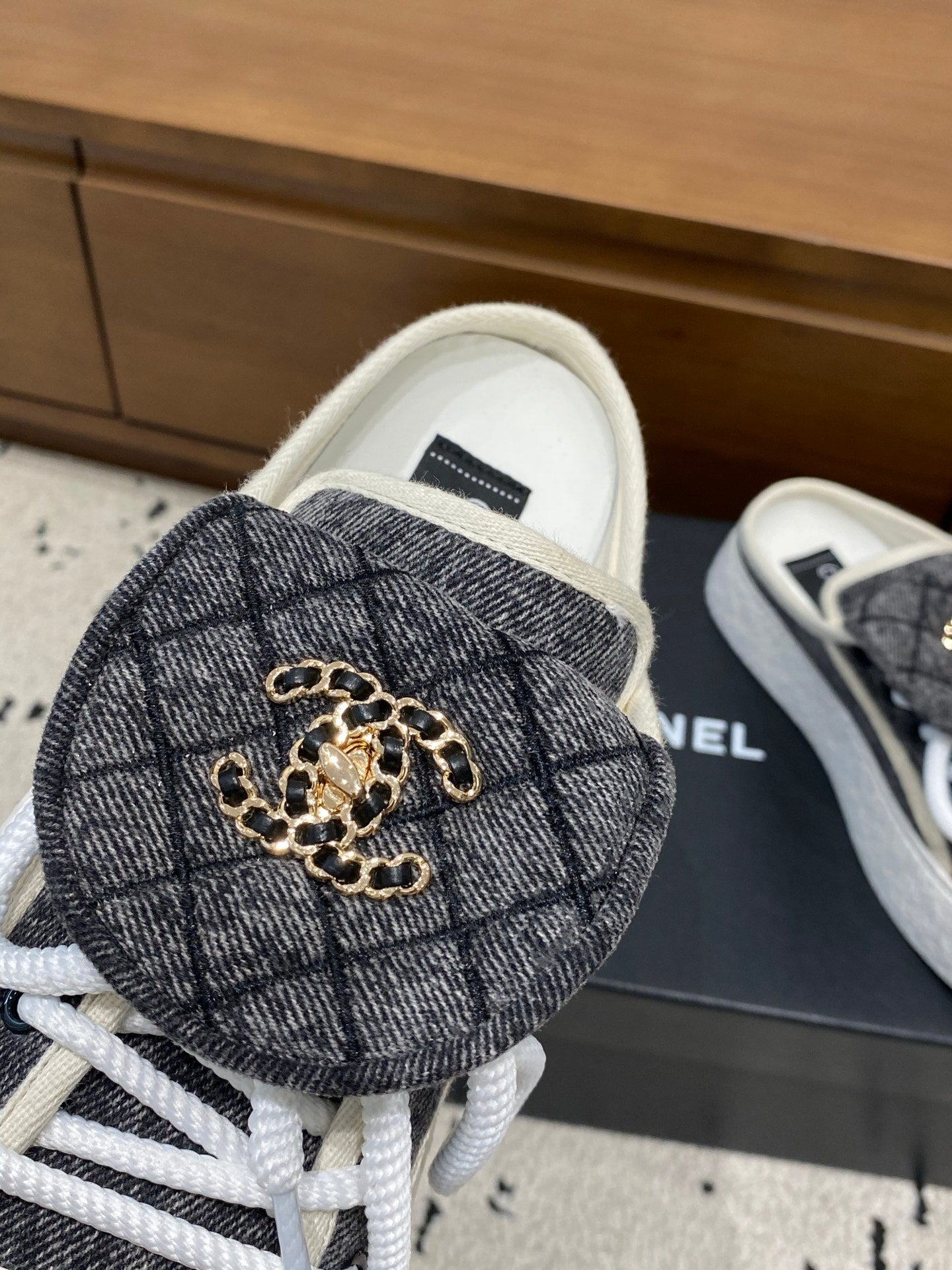 Chanel 26 Mules Casual Grey White in Fabric 729325