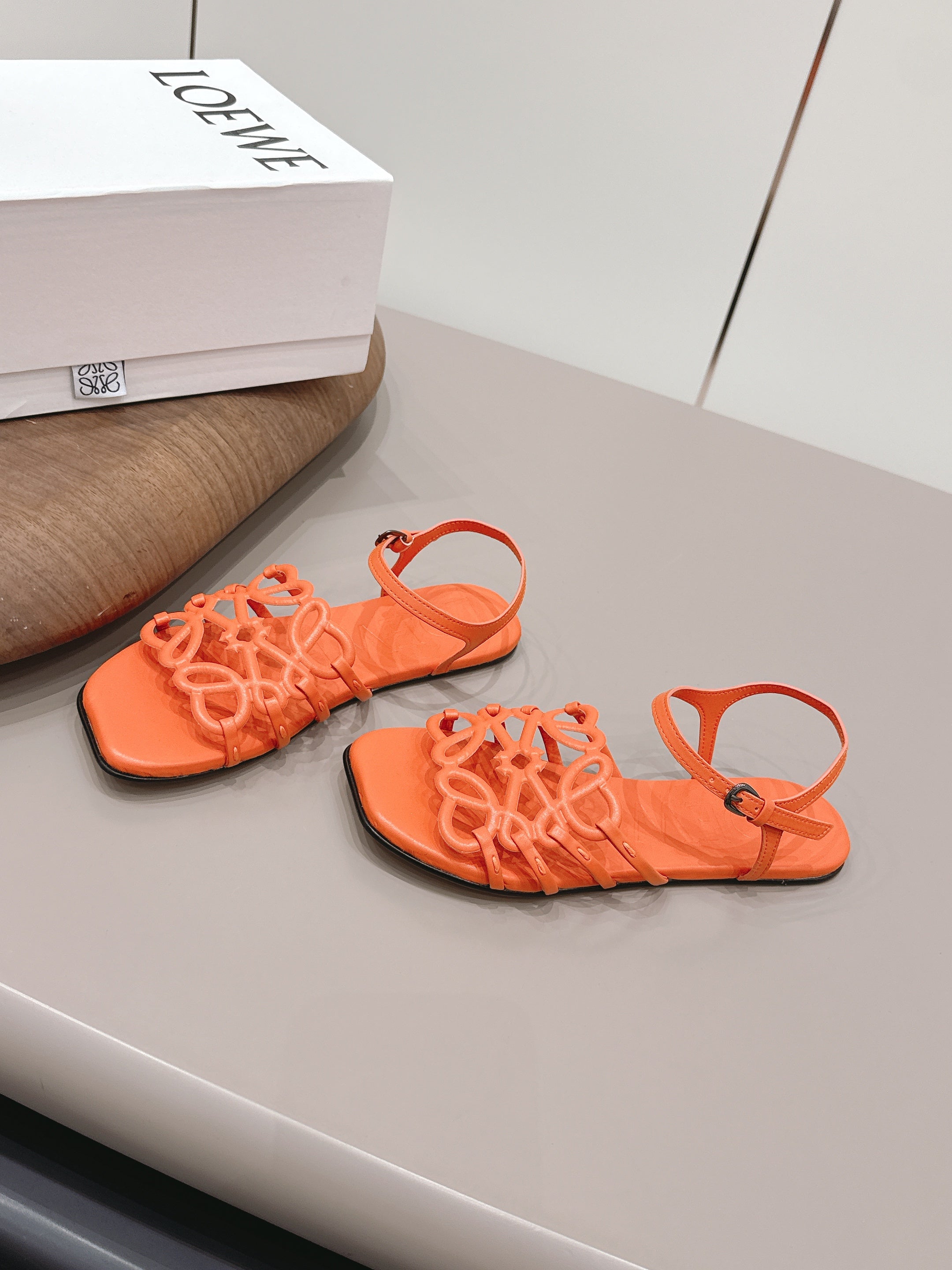 Loewe 26 Sandal Orange in Sheepskin 738807