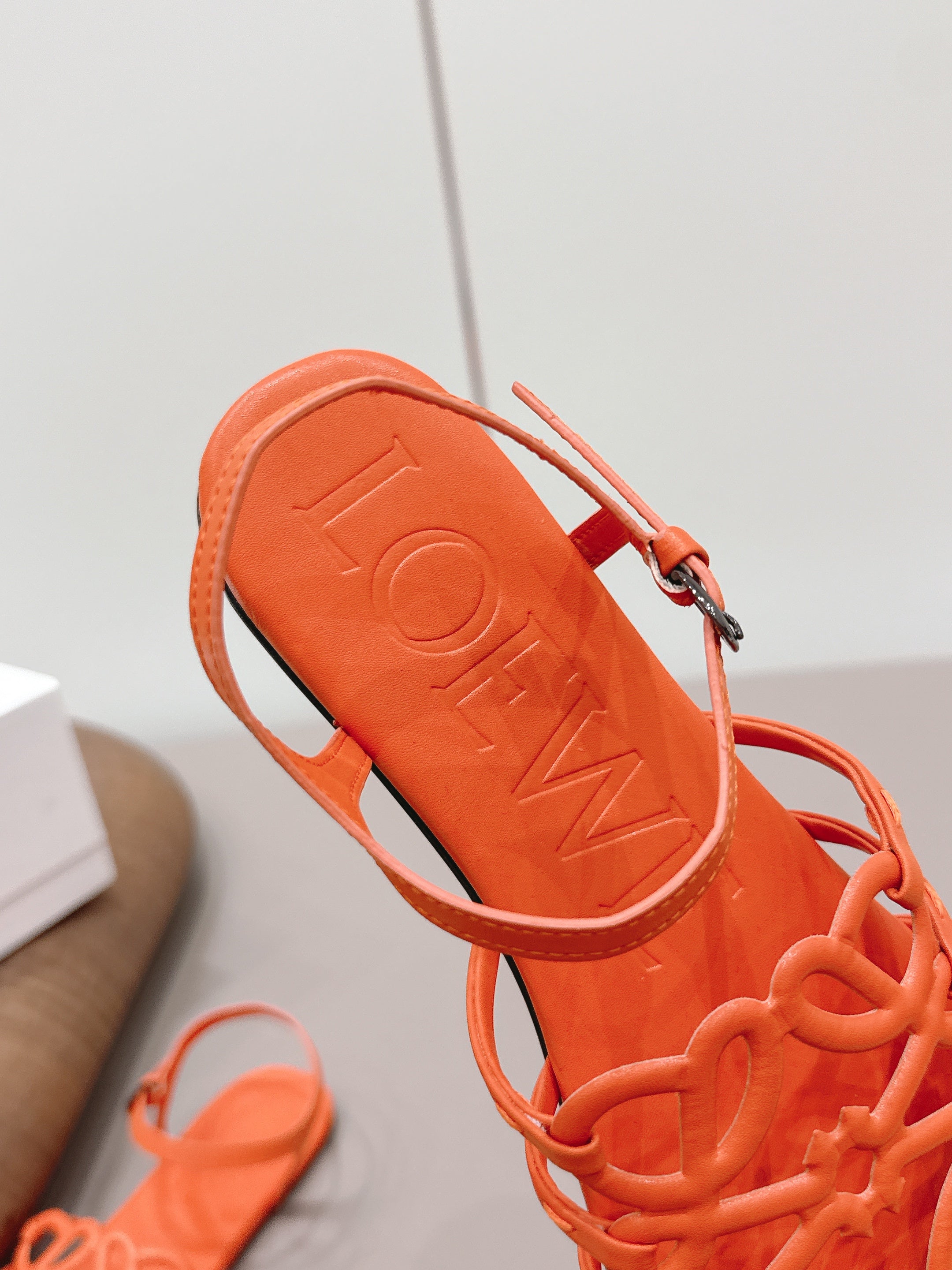 Loewe 26 Sandal Orange in Sheepskin 738807