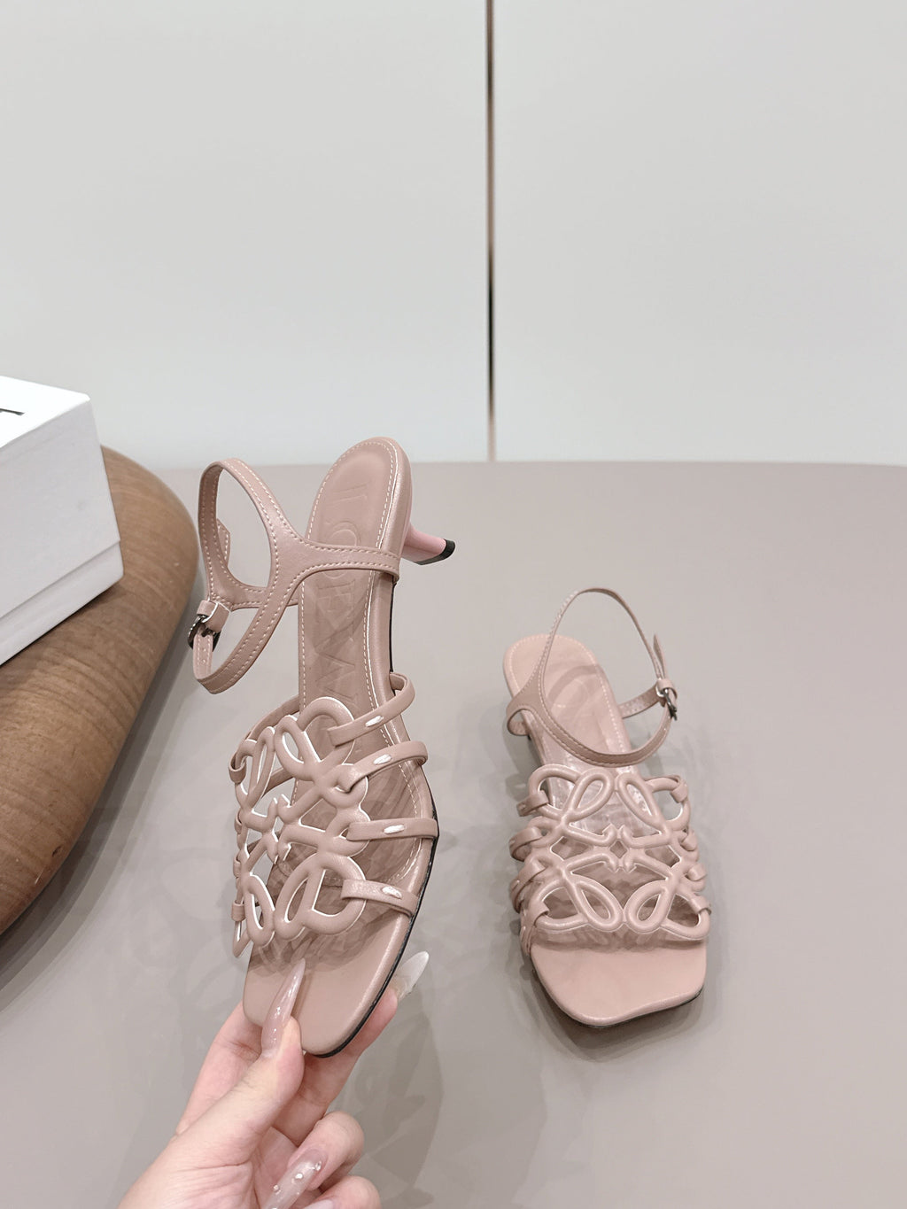 Loewe 26 Sandal 50 Pink in Sheepskin 738802