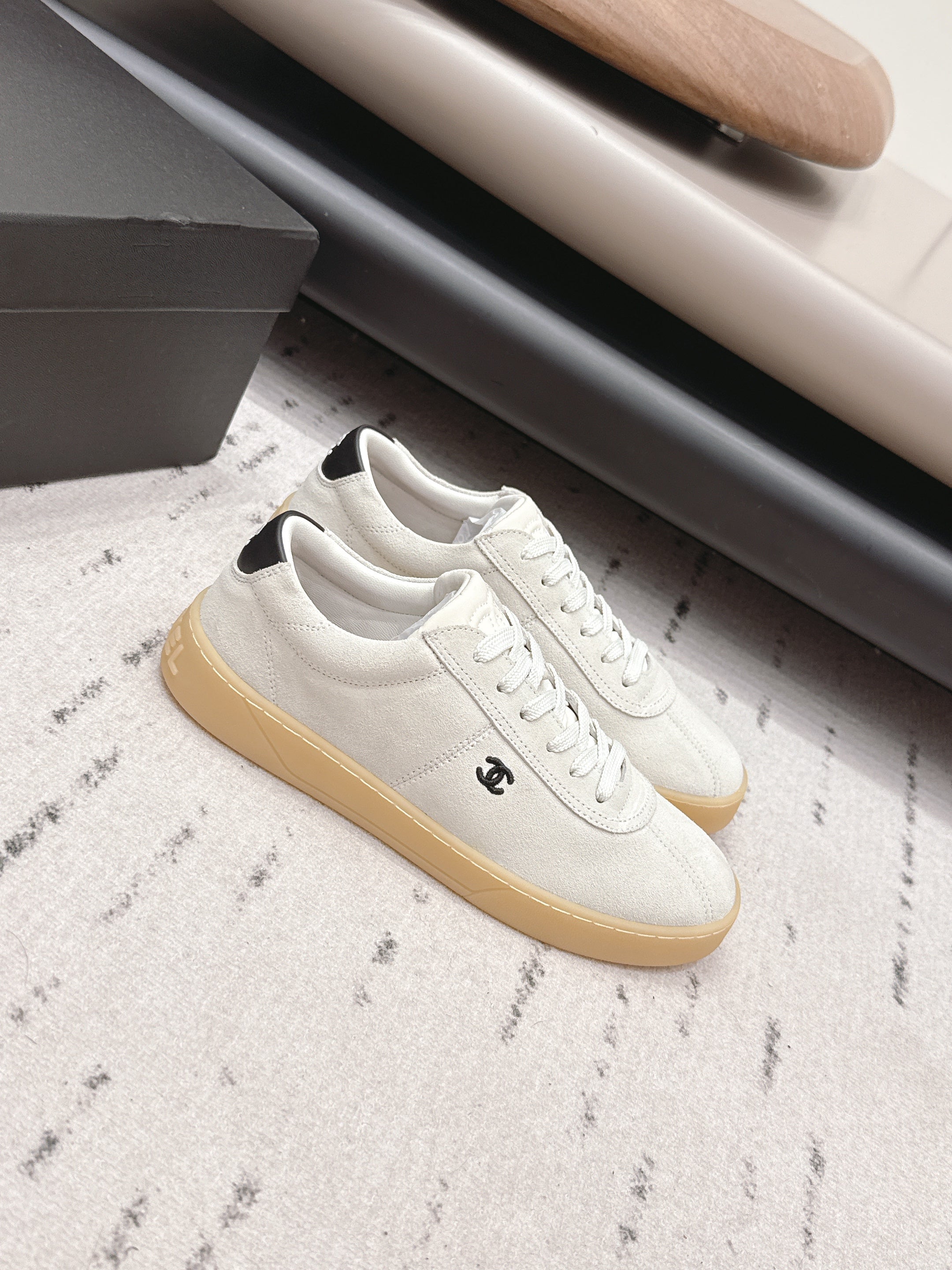 Chanel 26 Round Toe Platform Casual Shoes White in Suede 739429