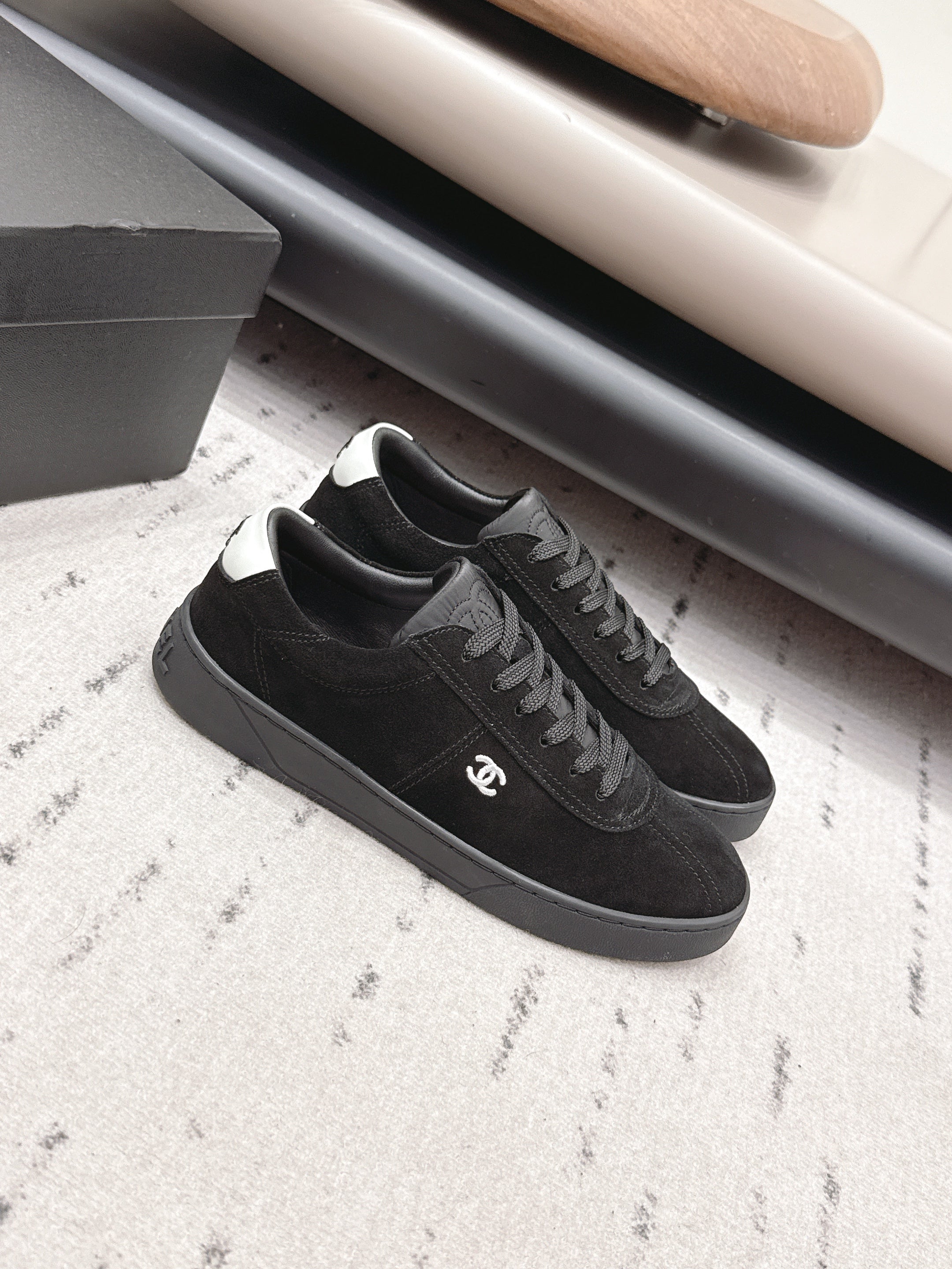Chanel 26 Round Toe Platform Casual Shoes Black in Suede 739426