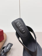 Gucci 26 Round Toe Flip-Flops 60 Black in Sheepskin 739371