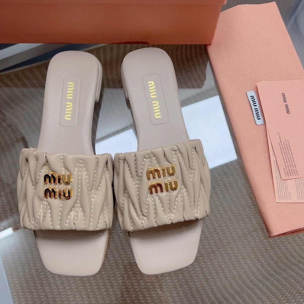 Miu Sandal Sand Beige Matelassé Leather 739551