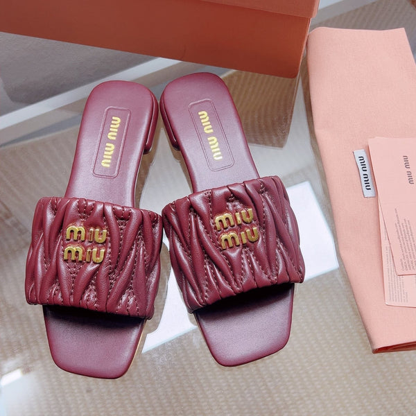 Miu Sandal Burgundy Matelassé Leather 739552