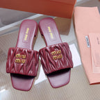 Miu Sandal Burgundy Matelassé Leather 739552