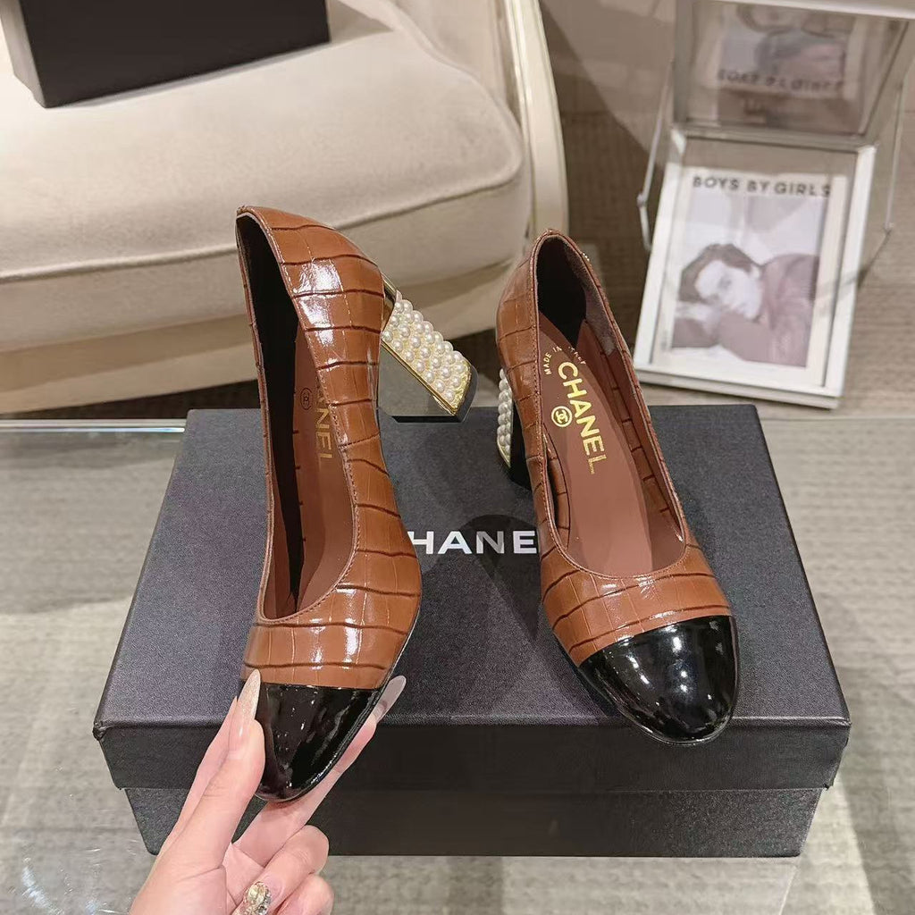 Chanel 26 Pumps Pearl Heel 80mm Brown in Calfskin 739576