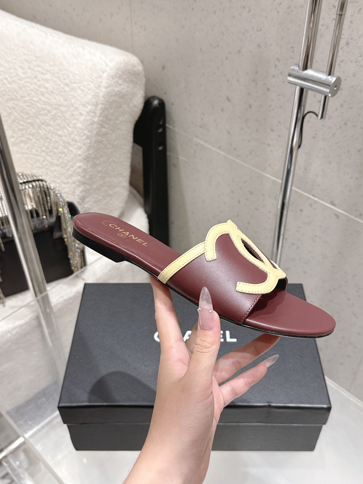 Chanel Double C Flat Slip-on Sandals Burgundy in Lambskin 740707