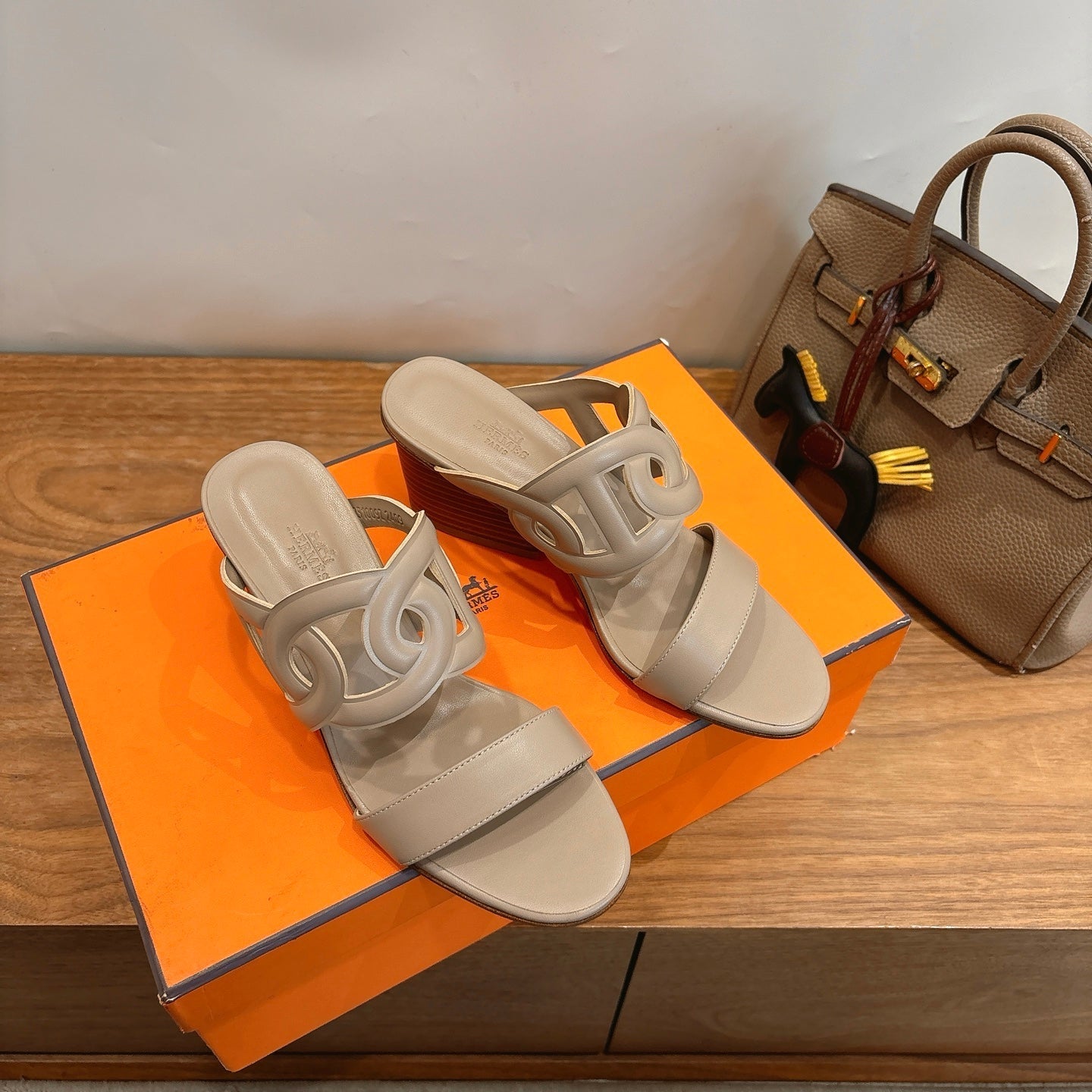 HM  Sandal 60 Beige in Calfskin 743968