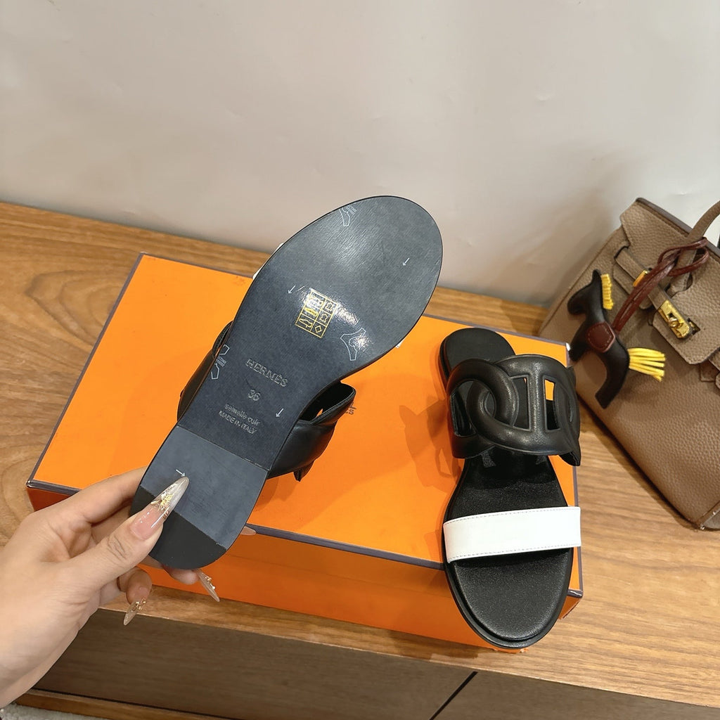 HM  Sandal Black White in Calfskin 743978
