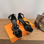 HM Liv Sandal 10.5 Black in Velvet 744077