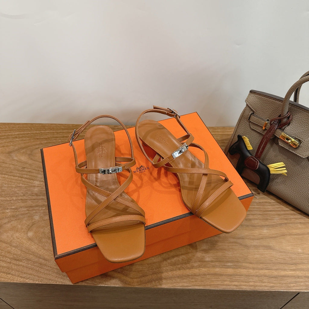 HM  June Sandal Brown in Cowhide 744048