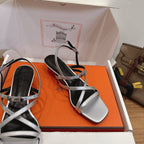 HM  June Sandal Silver in Cowhide 744049
