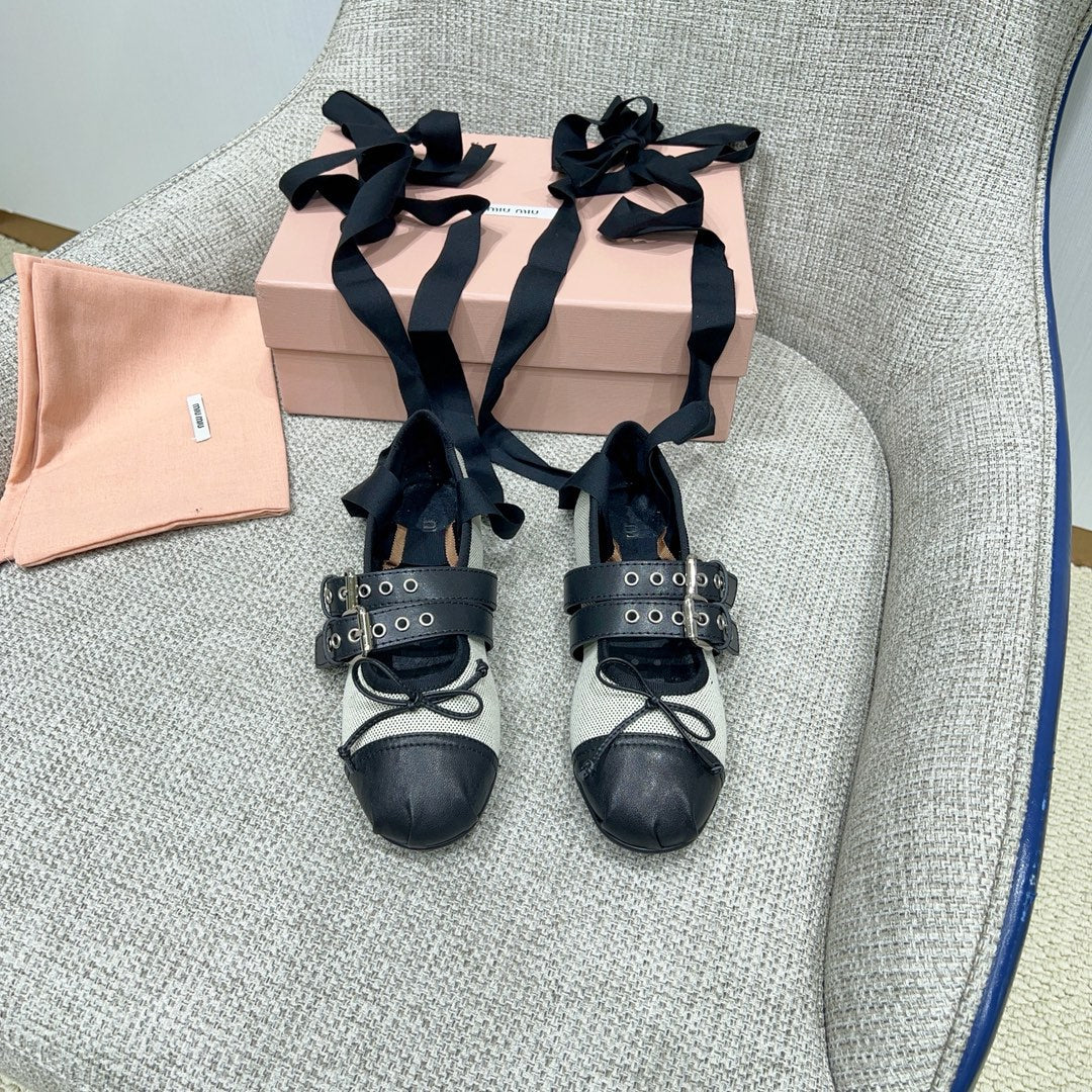 Miu 26 Ballet Flat Black in Brushed Fabric 747429