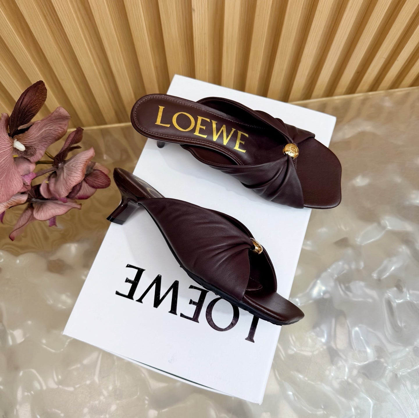 Loew Pebble Soft Sandal 55 Chocolate in Sheepskin 749417