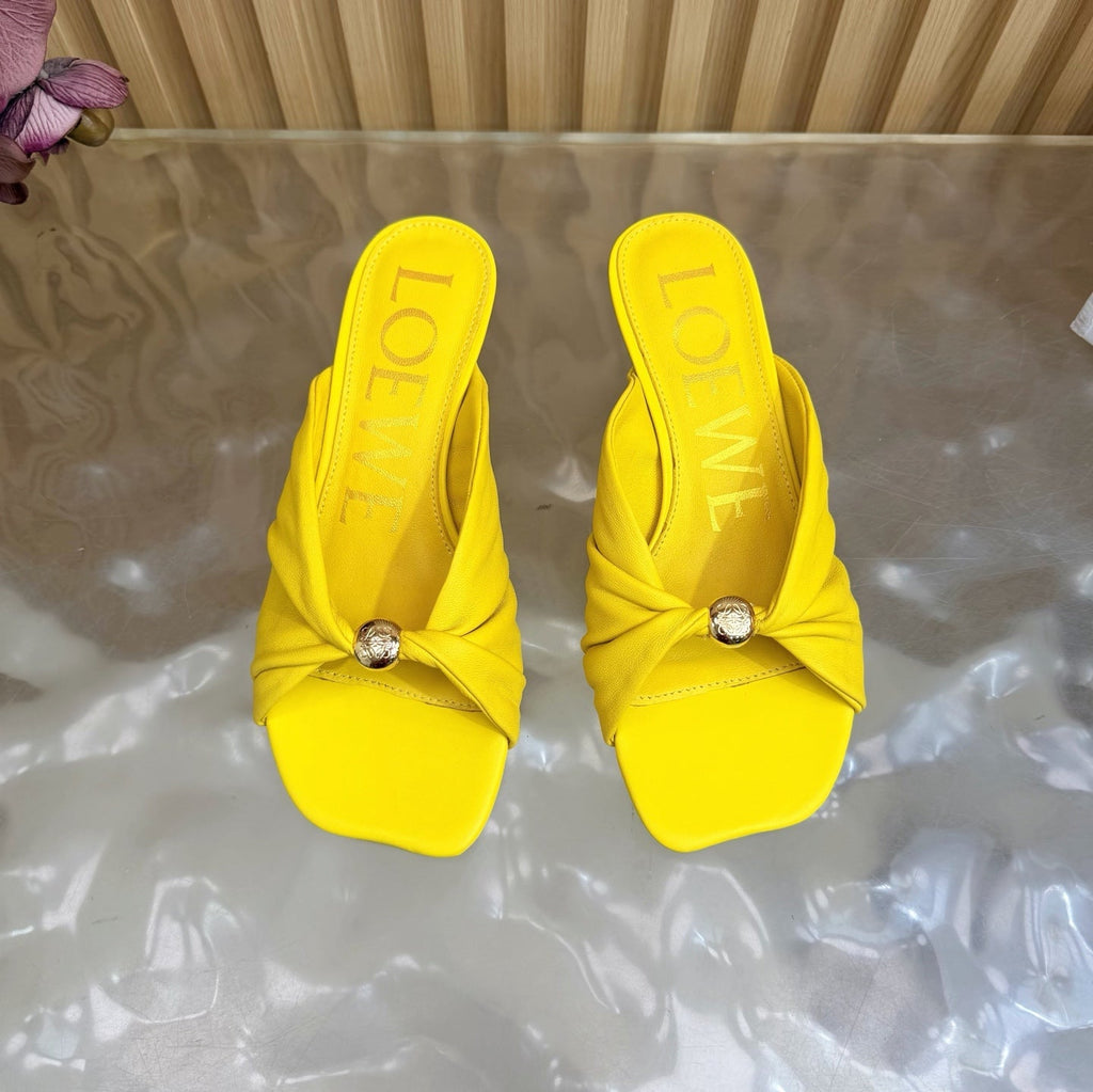 Loew Pebble Soft Sandal 55 Yellow in Sheepskin 749415
