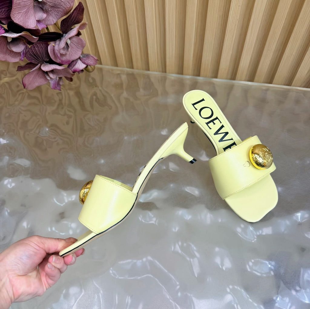 Loew 26 Sandal 45 Lemon Yellow in Cowhide 749384