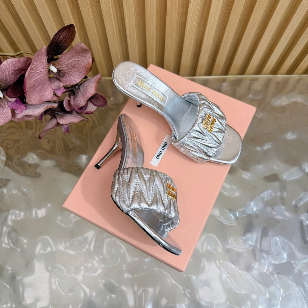 MM Pointed-Toe High Heels 85 Silver in Sheepskin 749057