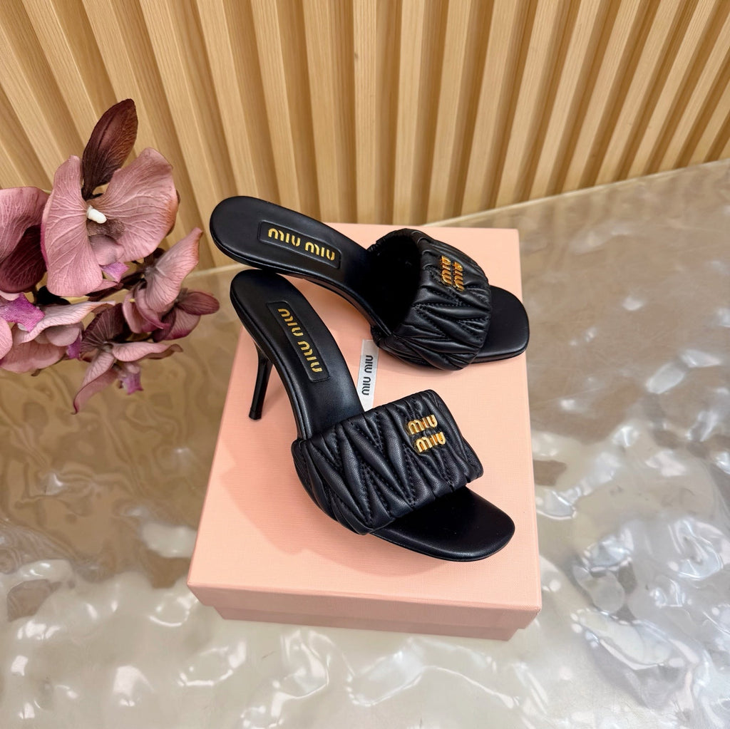 MM Pointed-Toe High Heels 85 Black in Sheepskin 749061