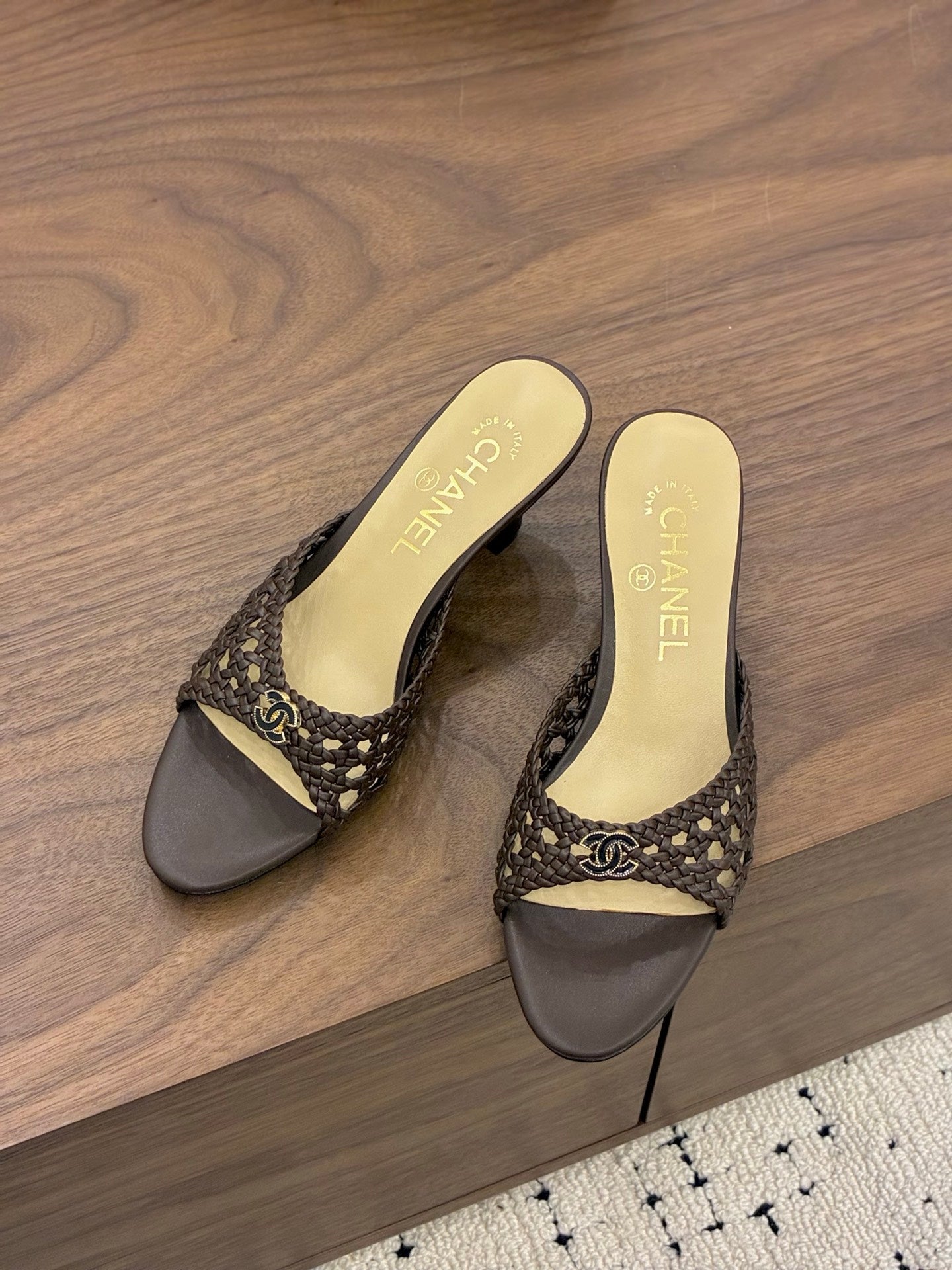 CC Sandal 60 Dark Brown in Woven 747972