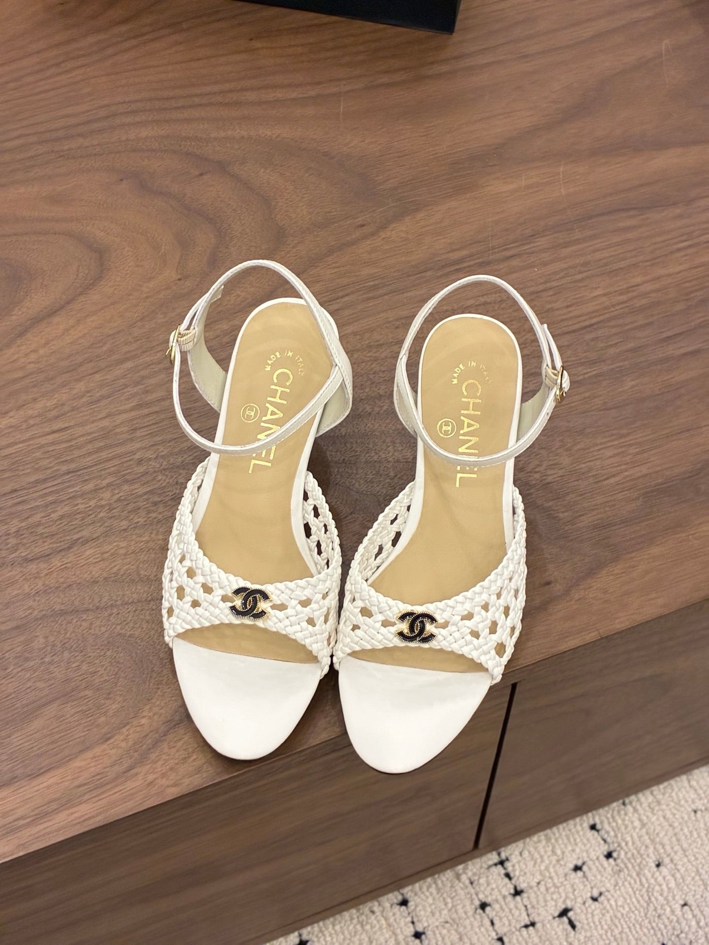 CC Ankle-strap Heeled 60 White in Woven 747970