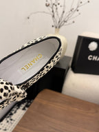 CC 26 Polka Dot Mary Janes White Black in Horsehair 756092
