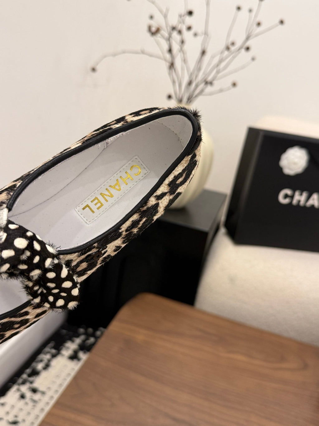 CC 26 Polka Dot Mary Janes Beige in Horsehair 756089