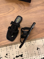 CC 26 Sandal Black in Velvet 748533