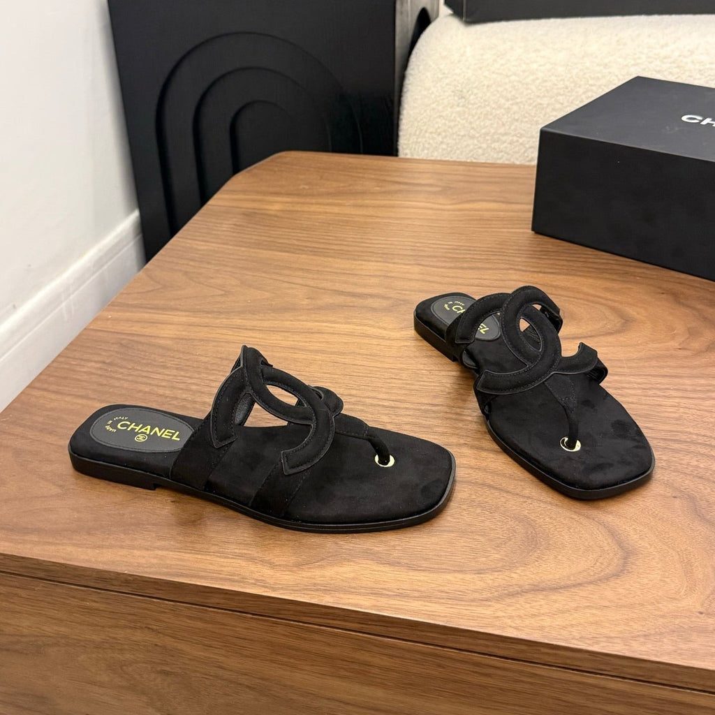 CC 26 Sandal Black in Velvet 748533