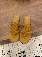 CC 26 Sandal Brown in Velvet 748532