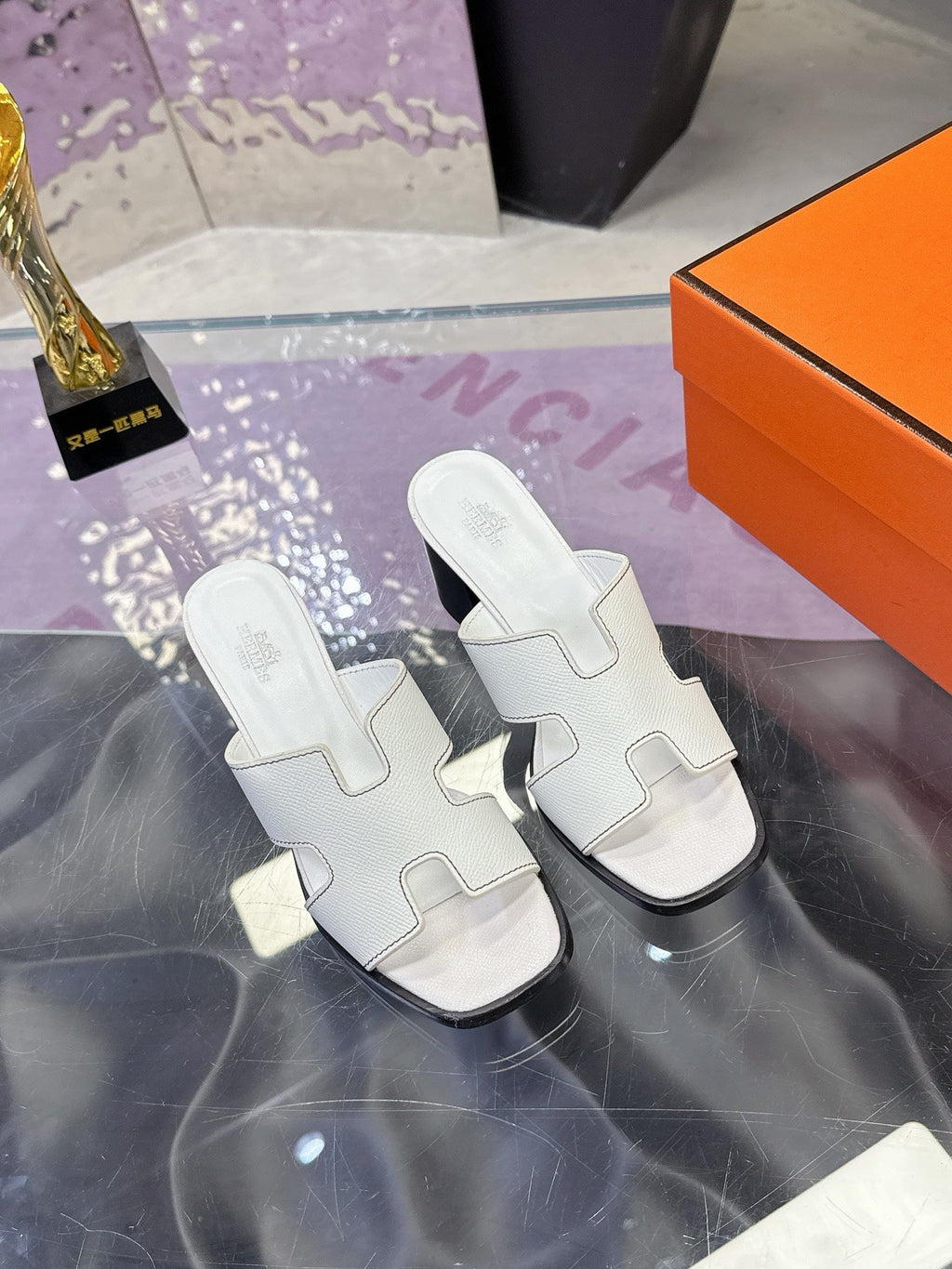 HM Sandal 90mm White in Cowhide 757932