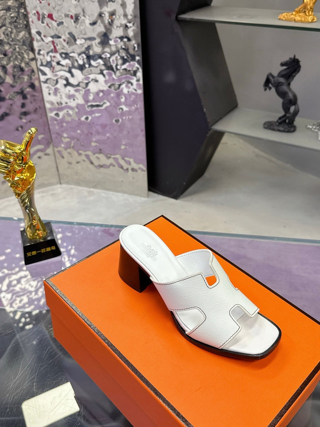 HM Sandal 90mm White in Cowhide 757932