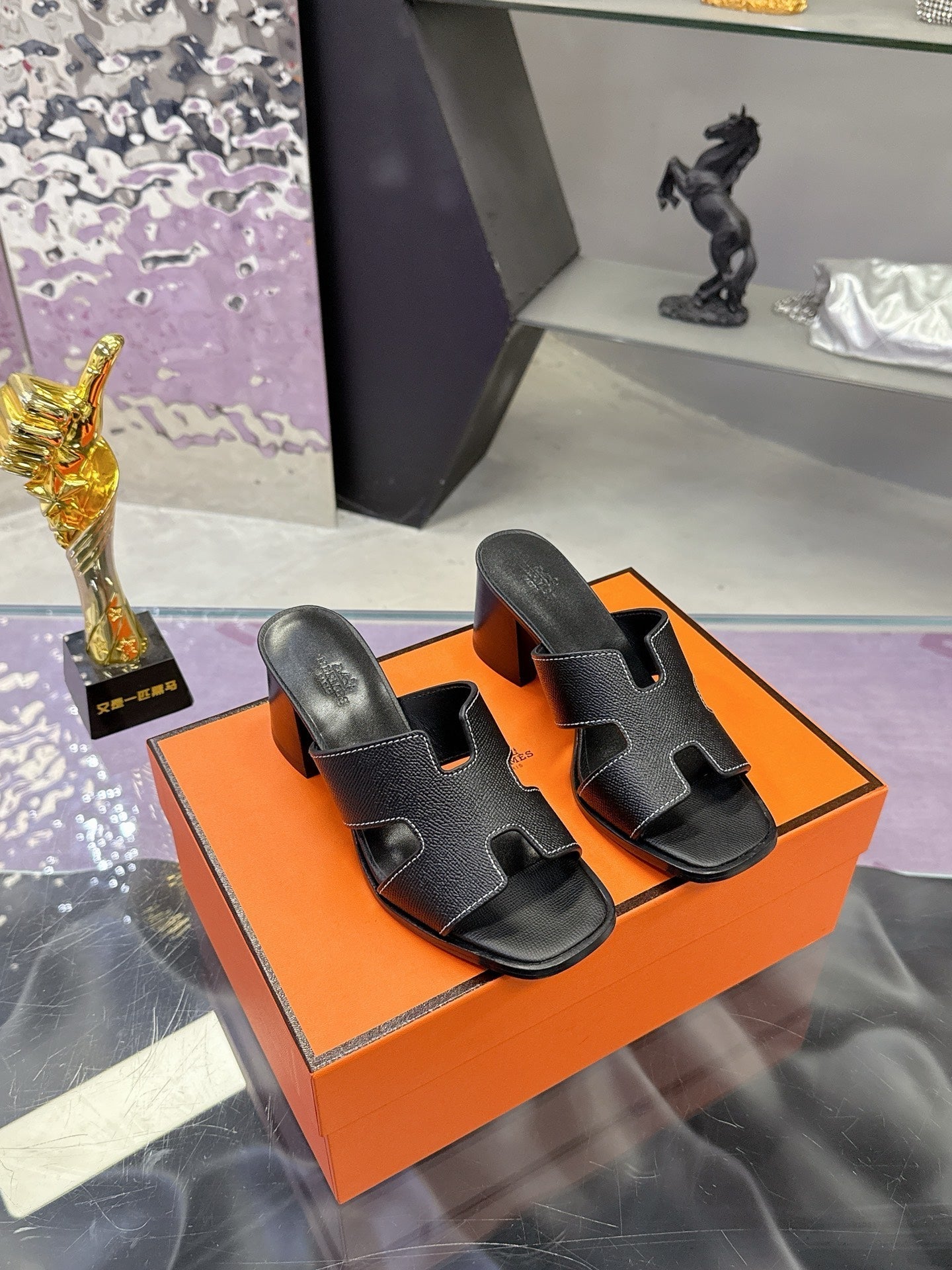 HM Sandal 90mm Black in Cowhide 757935