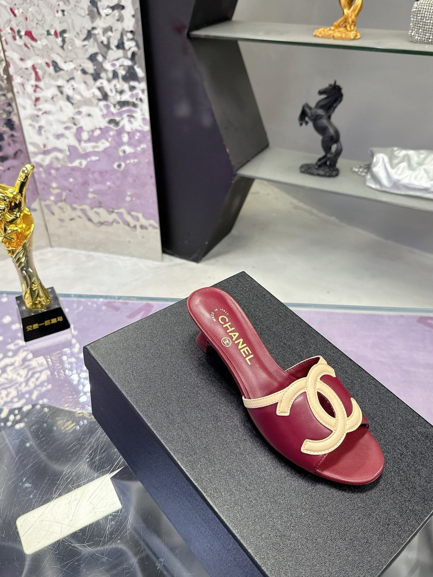 CC Double C Logo Kitten Heel 25mm Sandals Burgundy in Leather 757852