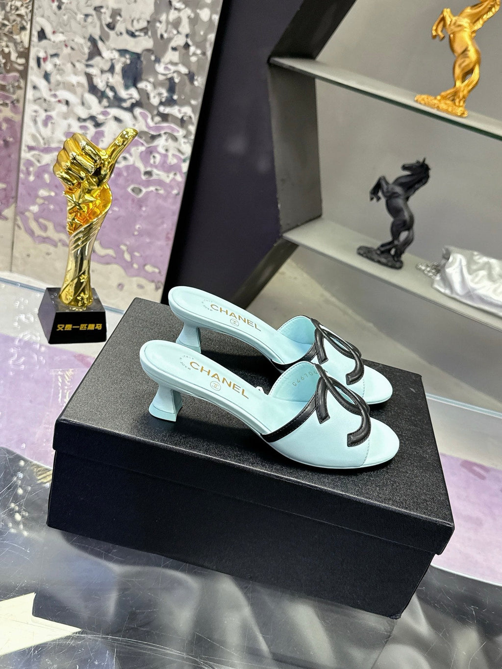 CC Double C Logo Kitten Heel 25mm Sandals Baby Blue in Leather 757854
