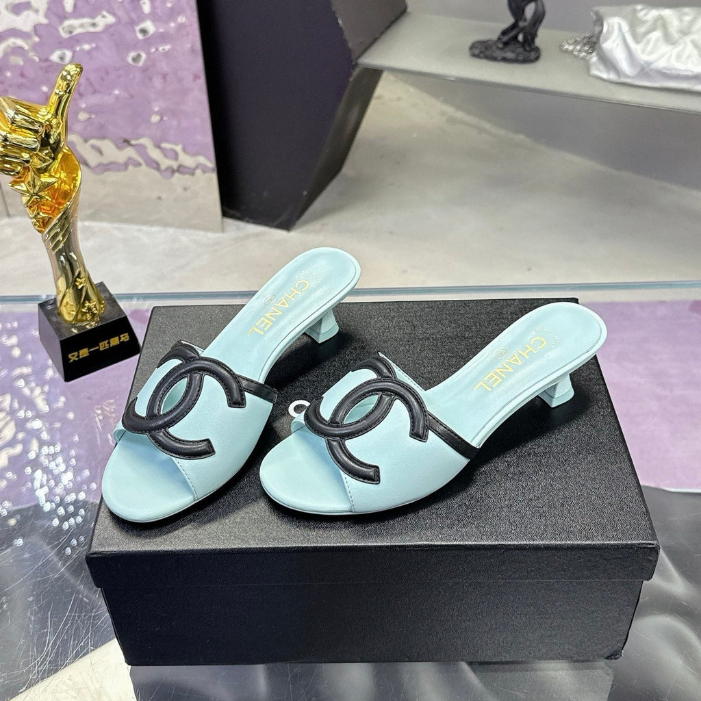 CC Double C Logo Kitten Heel 25mm Sandals Baby Blue in Leather 757854