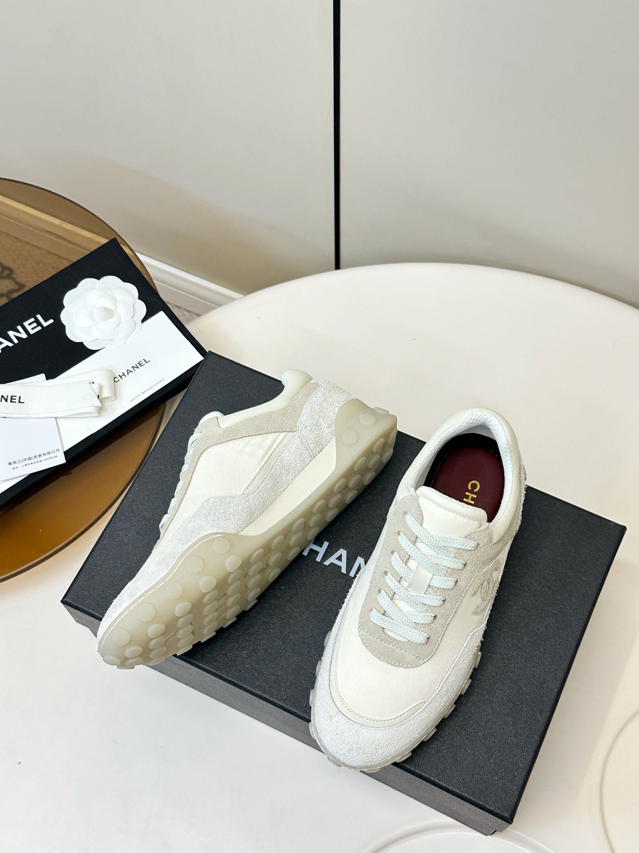 CC 26S Baseball Shoes Ivory in Suede and cotton Panels 771239