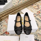 CD Ballerina Flats with a Bow Black in Sheepskin 771786