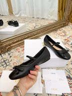 CD Ballerina Flats with a Bow Black in Sheepskin 771786